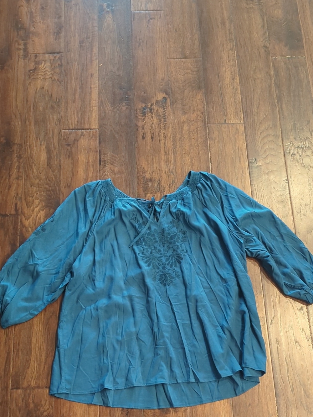 Torrid Teal Embroidered Blouse, NWT, size 1x